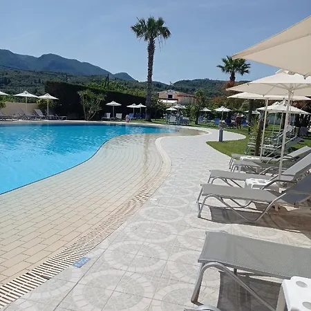 Lejlighedshotel Ninos On The 2*