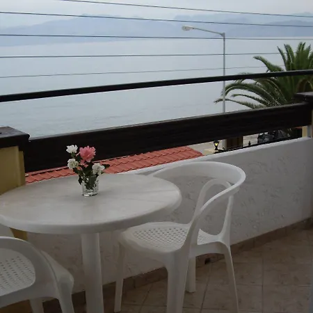 Lejlighedshotel Ninos On The