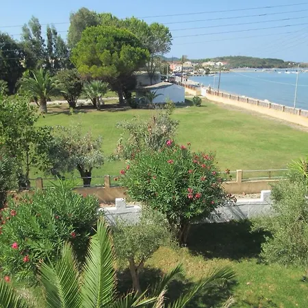 Lejlighedshotel Ninos On The Roda (Corfu)