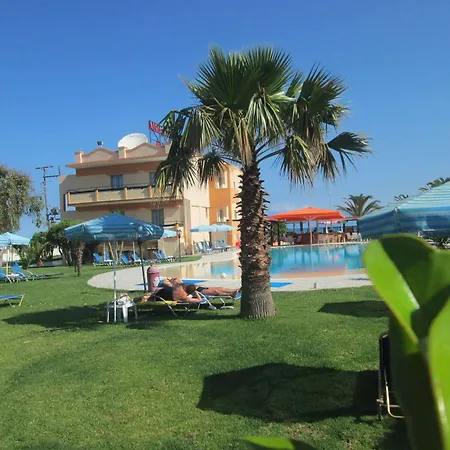 Lejlighedshotel Ninos On The 2*