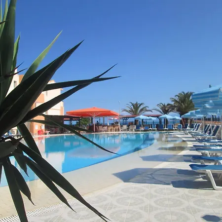 Lejlighedshotel Ninos On The Roda (Corfu)