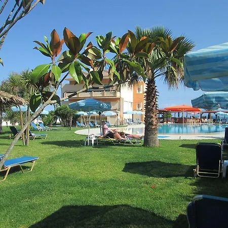 Ninos On The 2* רודה